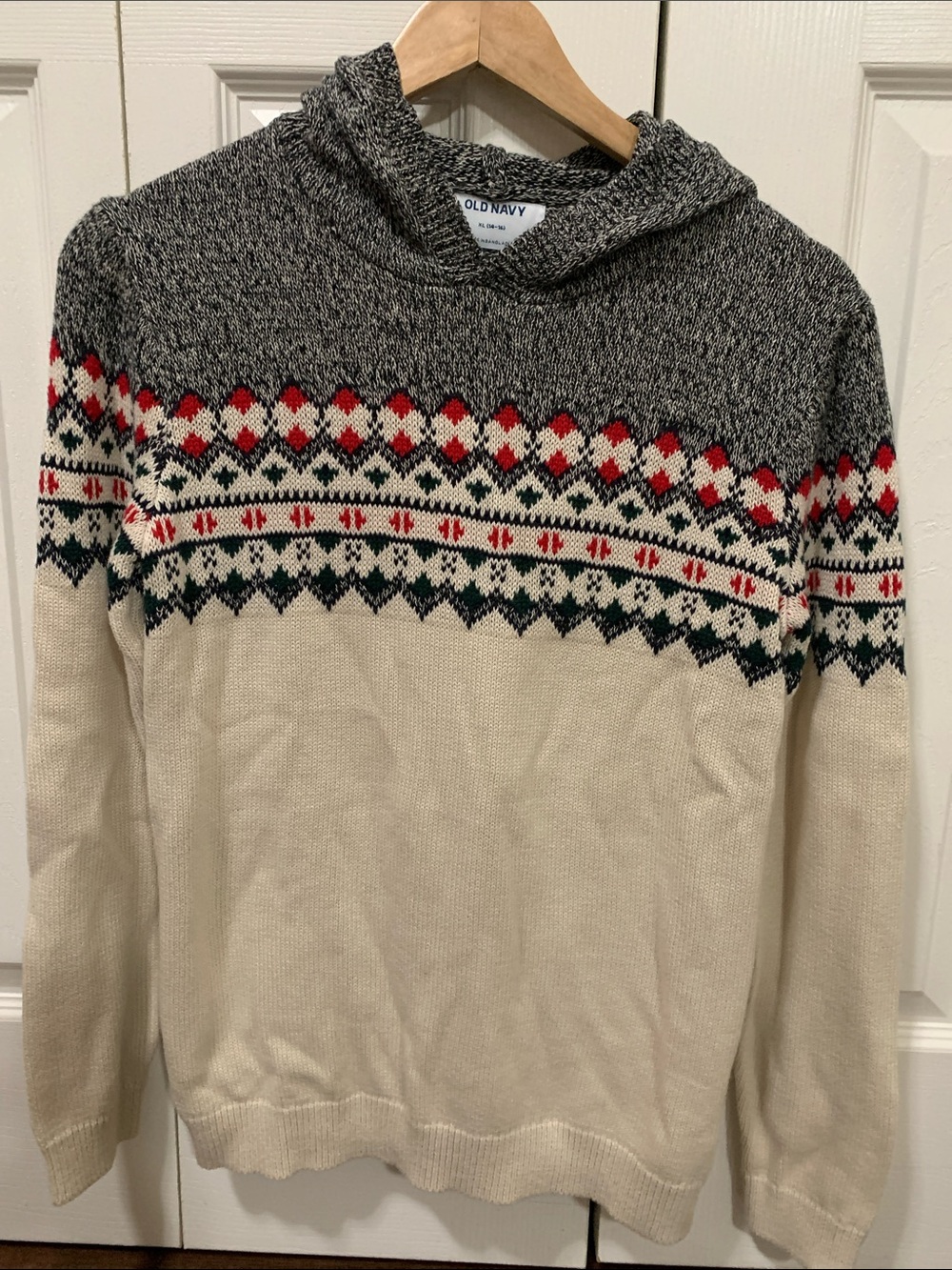 Old Navy Cream, Gray, Red & Green Fair Isle Hooded Sweater. Boys XL 14/16